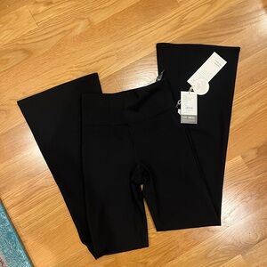 Vuori studio flare pants XS black
